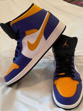 Nike Men's High-Top Sneakers - Purple/Yellow/White